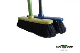 Household brush Karla with handle 273 mm.